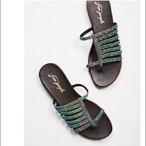 Green glitter sandal